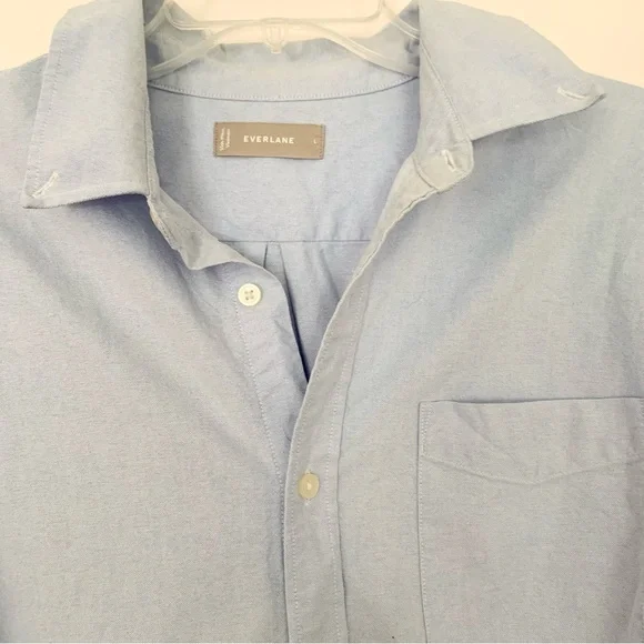 Everlane Men’s Classic Oxford Shirt - Picture 6 of 6